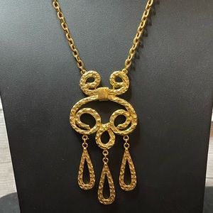 Vintage Lisner Necklace